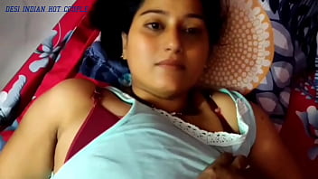 Indian housewife pleasures herself with dirty talk